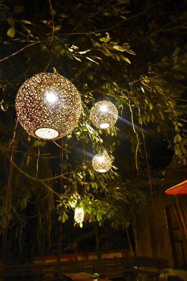 Ban Rai Jai Chaem - Spa Cafe & Homestay Экстерьер фото